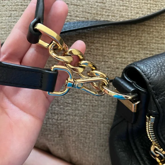 Michael Kors Purse - Picture 3 of 3